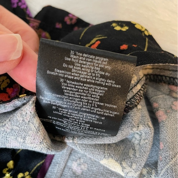 Anthro Pferdgarten Floral Black Button-Up Blouse - Picture 9 of 12